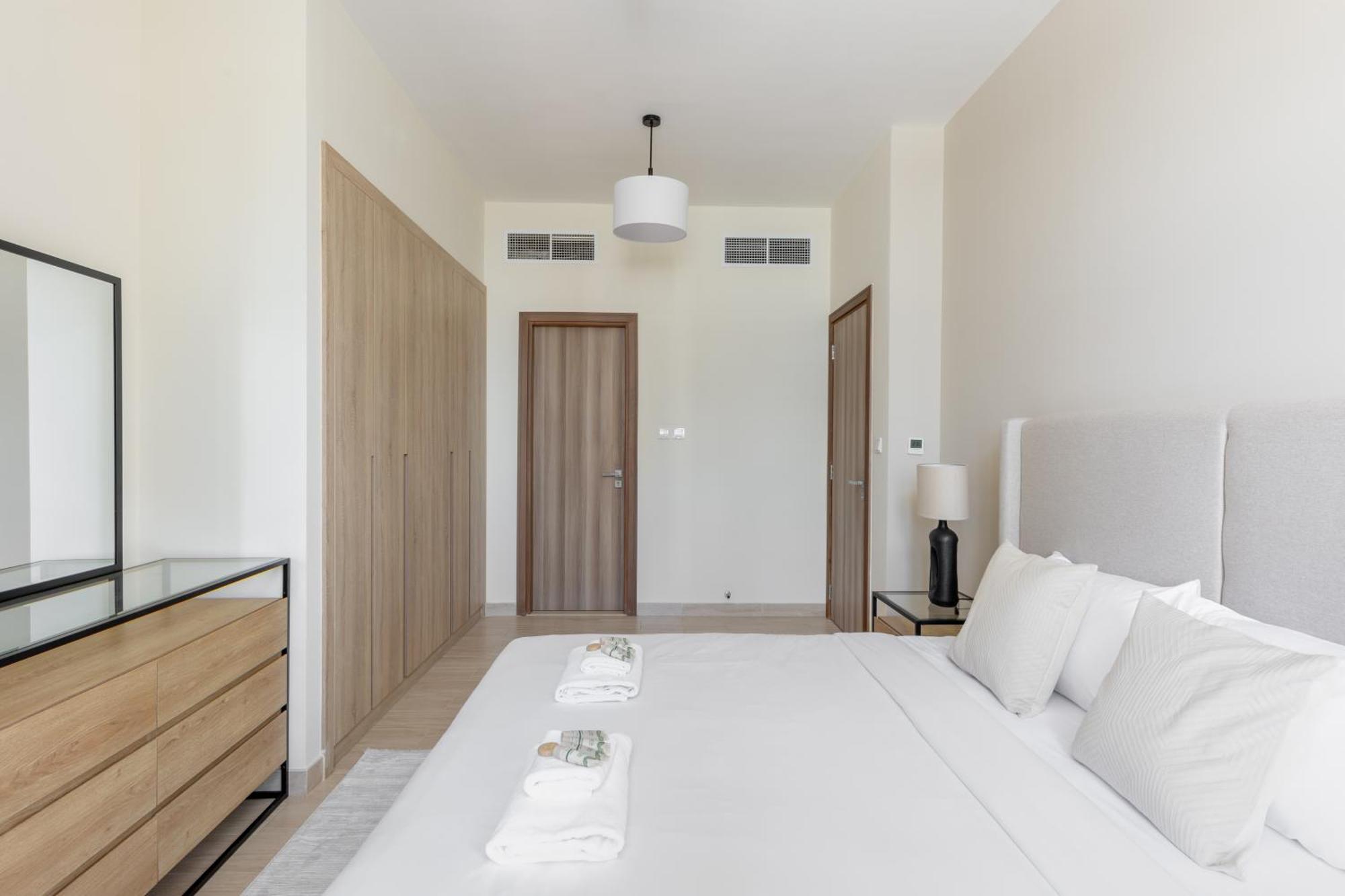 Apartment Brand New, Partial Canal View, Business Bay